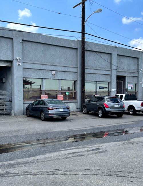 724-E-61st-St-Los-Angeles-CA-Building-Photo-1-LargeHighDefinition